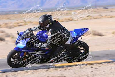 media/Dec-10-2023-SoCal Trackdays (Sun) [[0ce70f5433]]/Turn 9 Inside Set 1 (1115am)/